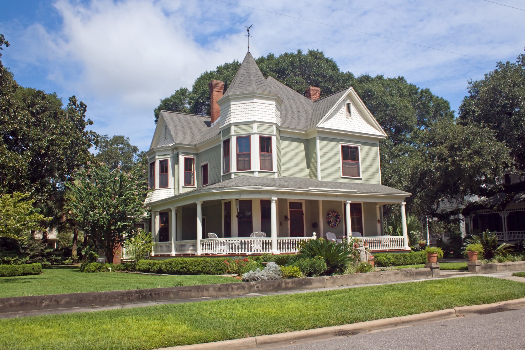 Accidental Landlords: What to Do About Inherited Property in Smyrna